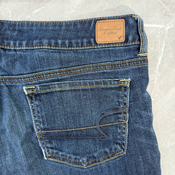 Women’s American Eagle Stretch Dark Wash Jean Shorts Plus Size 14 - Picture 11 of 16